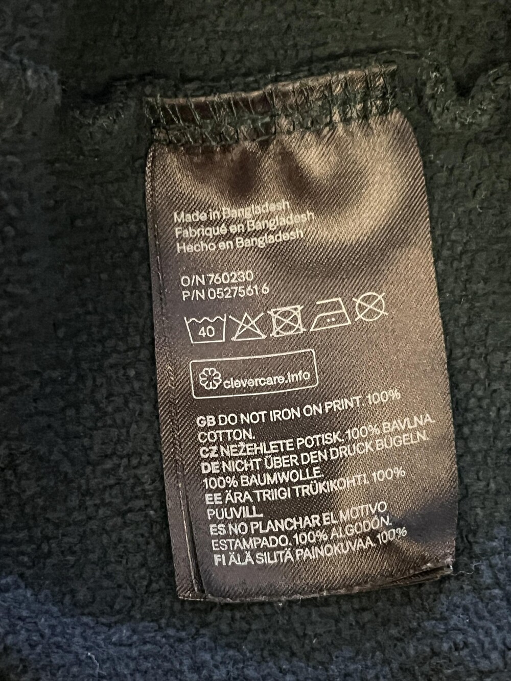 Female Equals Future H&M Divided Sweatshirt Womens Small Navy Graphic Crewneck - Picture 6 of 6